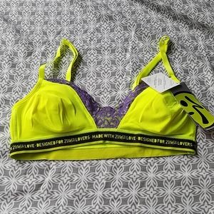 FLASH SALE!! New w/tags Zumba Glow Lace Bra Top Size S